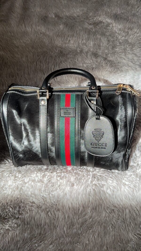 Gucci duffle shoulder bag