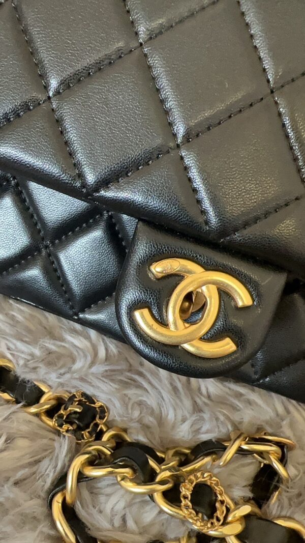 Chanel long clutch - Image 4