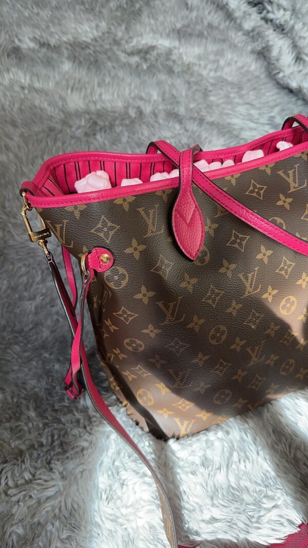 Vuitton Never Full Bag - Image 3